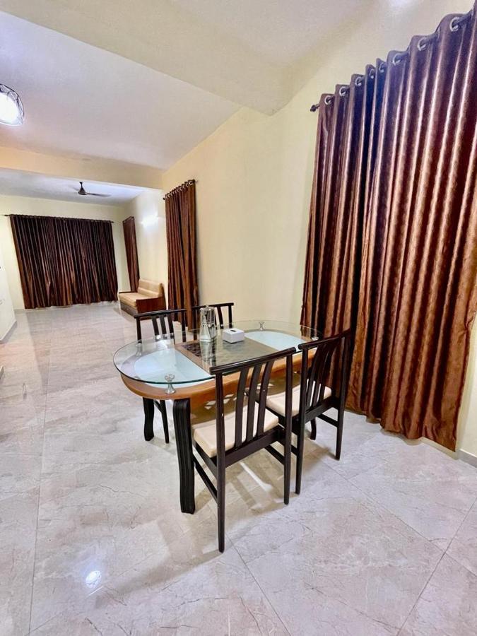 Aikya Kadri #Your Home Away From Home# Non Smoke# Vegetarians Preferred# Strictly For Families Mangalore Luaran gambar
